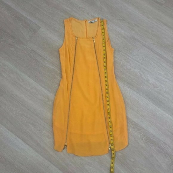 Maurie & Eve 100% Silk Women's Dress Size 8 Yellow Featured Zippers - Picture 2 of 8